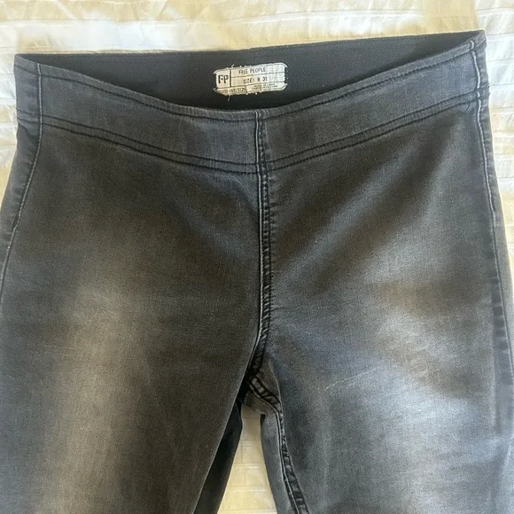 Free People Washed Black Float On Flare Jeans (31) - Picture 7 of 7